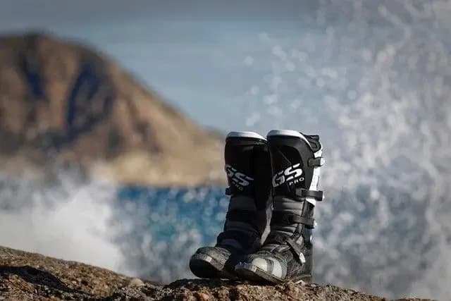Motorradschuhe
